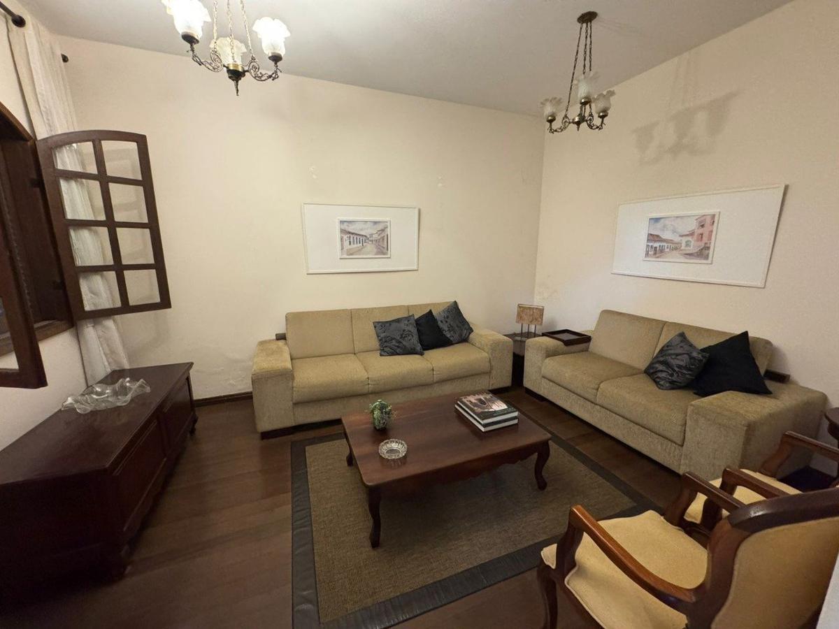 Casa, Floresta, 5 Quartos, 3 Vagas, 1 Suíte