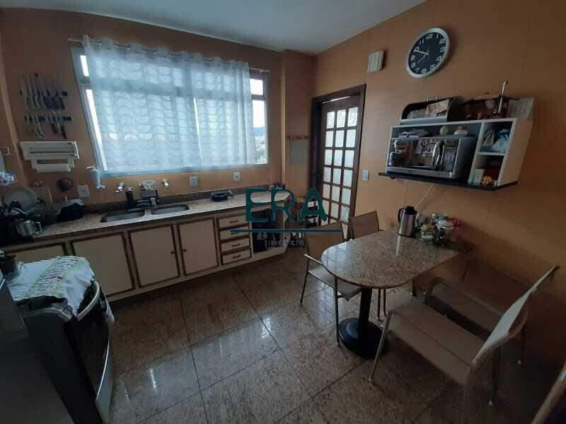 Cobertura, Luxemburgo, 4 Quartos, 5 Vagas, 1 Suíte