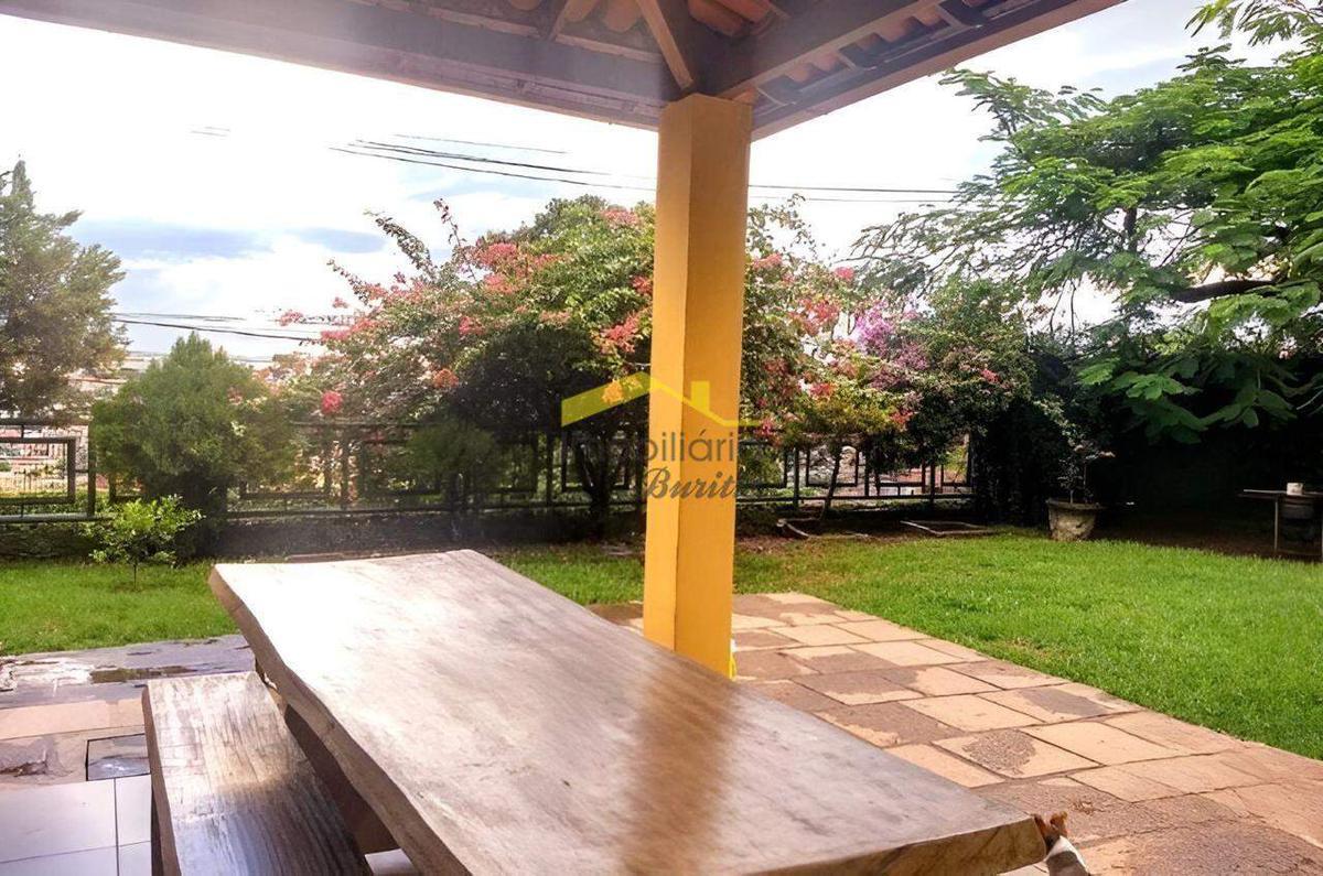 Casa, Havaí, 4 Quartos, 4 Vagas, 2 Suítes