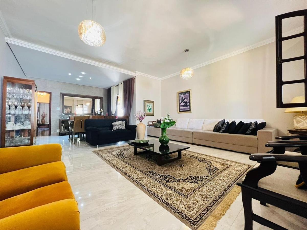 Casa, Santa Amélia, 4 Quartos, 4 Vagas, 2 Suítes