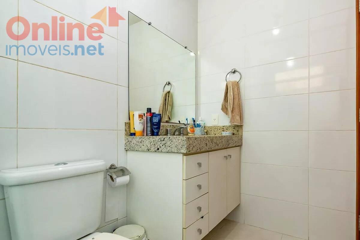 Casa, Gutierrez, 4 Quartos, 0 Vaga, 3 Suítes