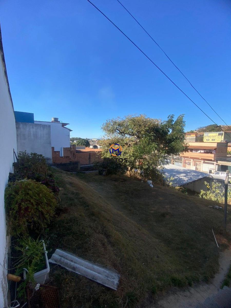 Casa, Londrina (são Benedito), 2 Quartos, 3 Vagas