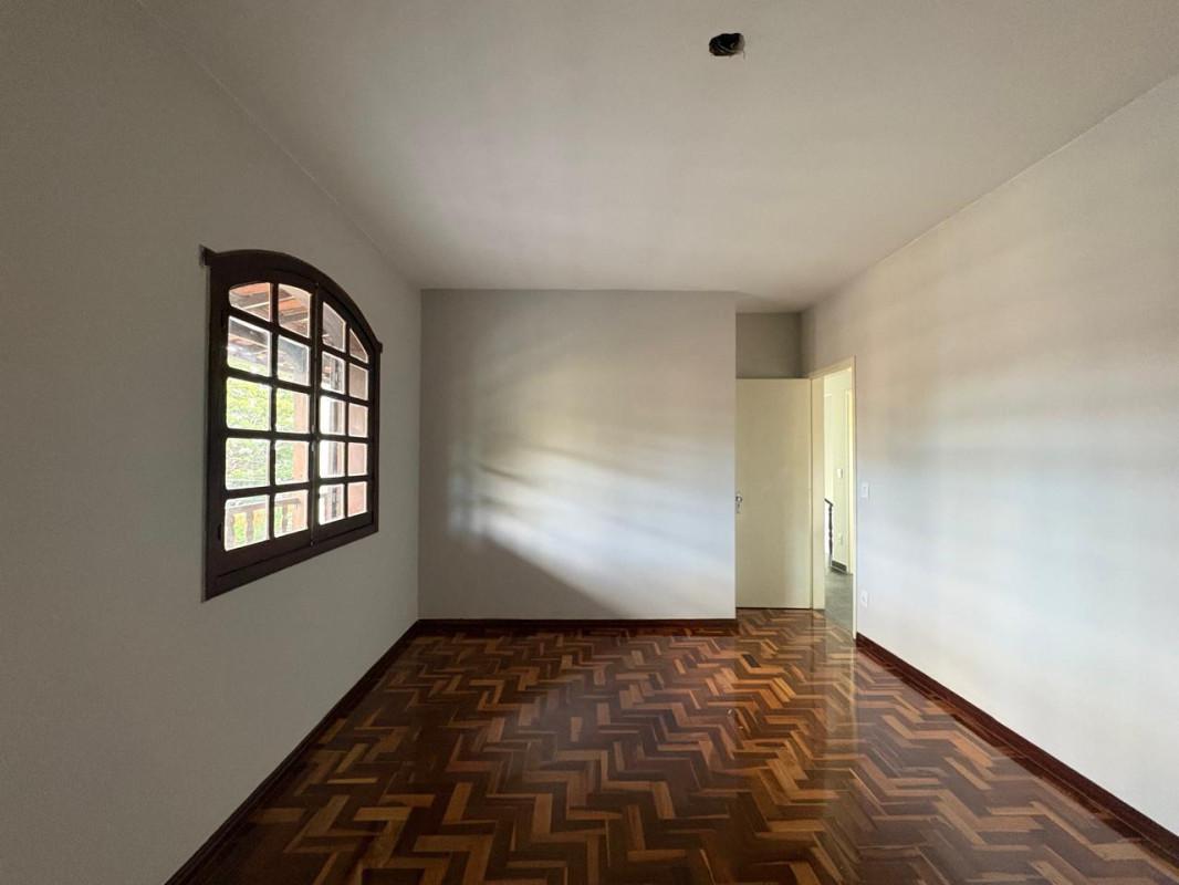 Casa, Jardim Riacho das Pedras, 3 Quartos, 10 Vagas, 1 Suíte