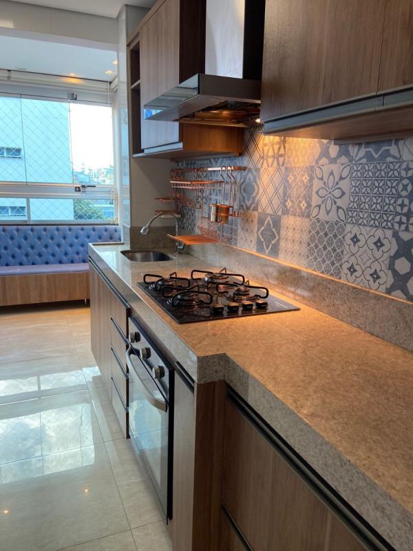 Apartamento, Sagrada Família, 3 Quartos, 2 Vagas, 1 Suíte