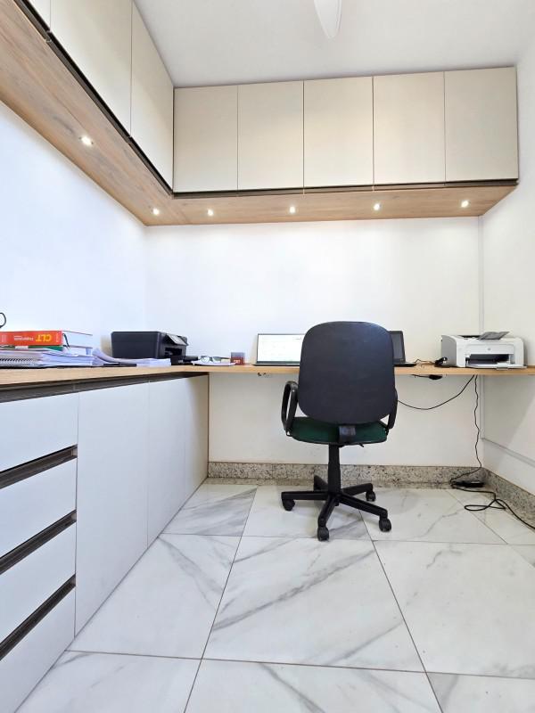 Apartamento, Castelo, 3 Quartos, 1 Vaga, 1 Suíte