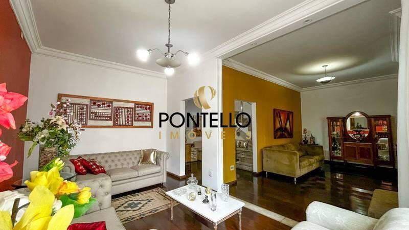 Casa, Serra, 4 Quartos, 2 Vagas, 2 Suítes