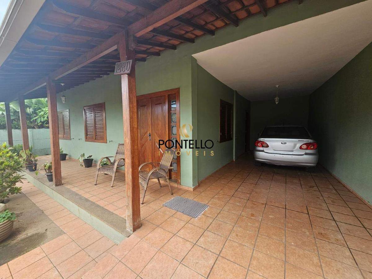 Casa, São Geraldo, 4 Quartos, 2 Vagas, 1 Suíte