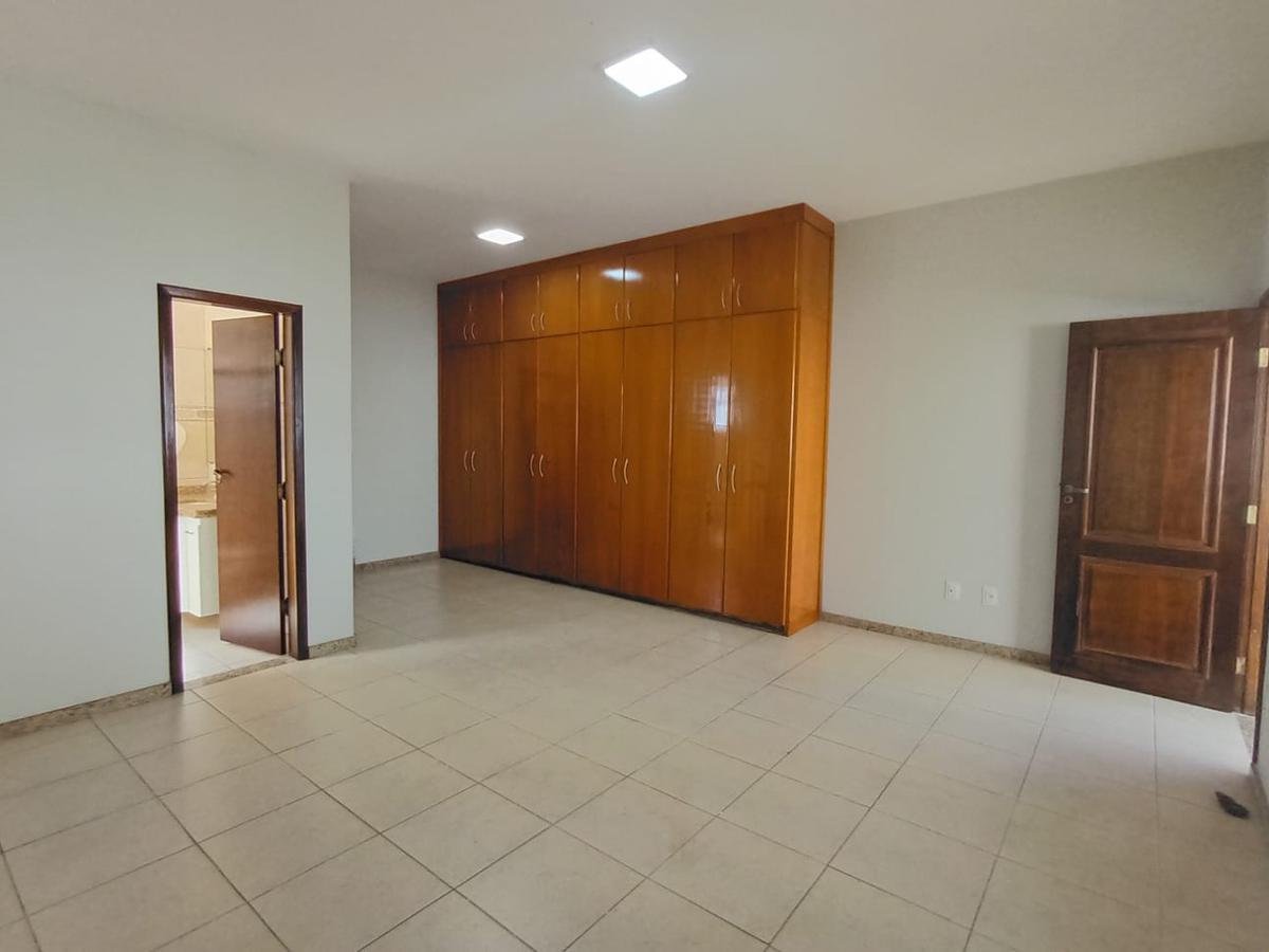 Casa Comercial, União, 0 Quarto, 0 Vaga