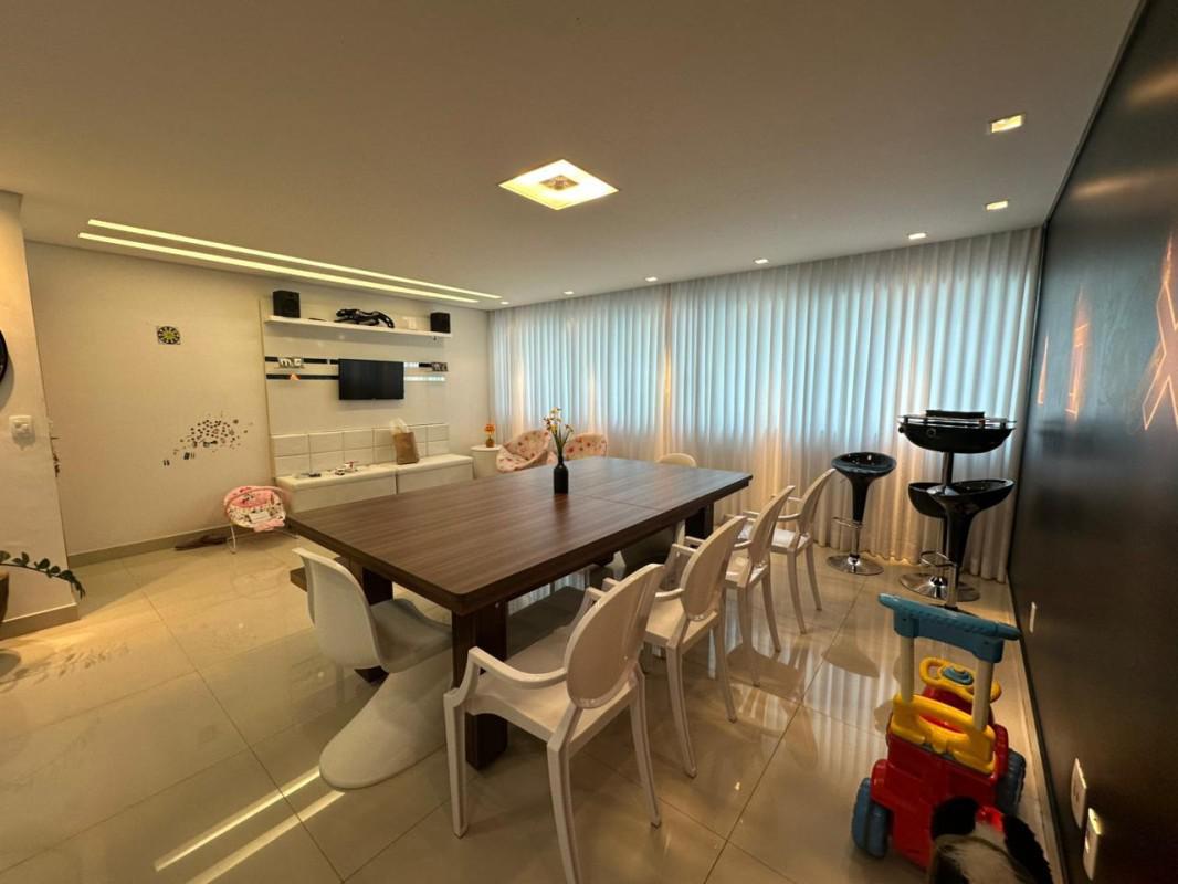 Apartamento, Castelo, 3 Quartos, 2 Vagas, 1 Suíte