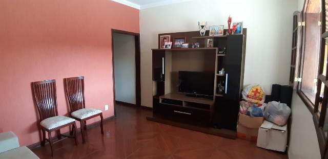 Casa, Arvoredo, 3 Quartos, 2 Vagas