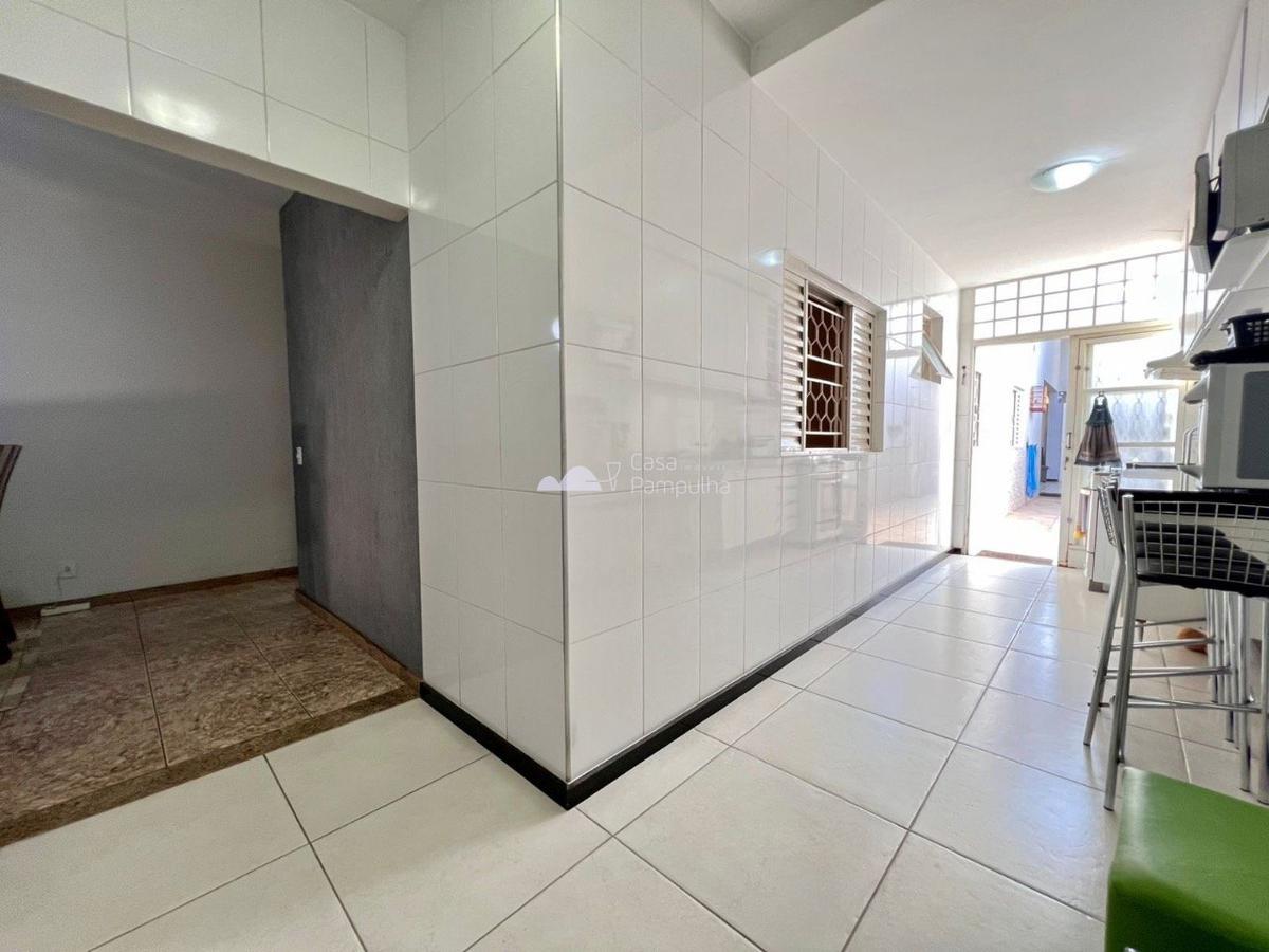Casa, Santa Mônica, 3 Quartos, 2 Vagas, 1 Suíte