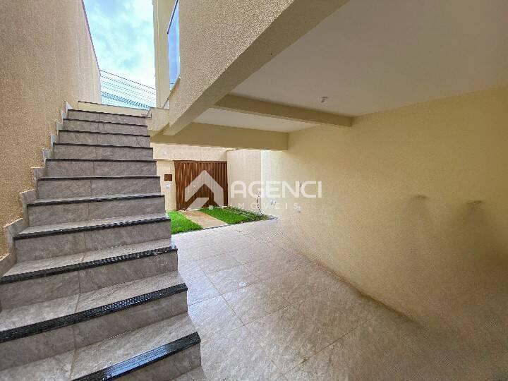 Casa, Cabral, 3 Quartos, 0 Vaga, 1 Suíte