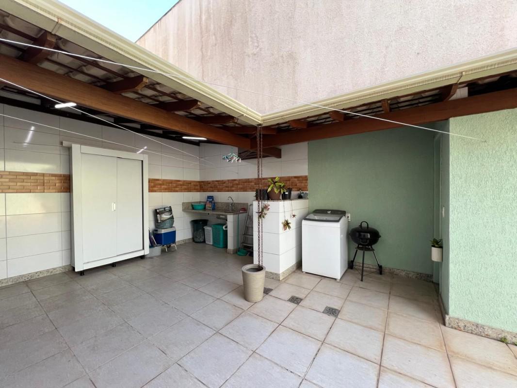 Apartamento, Jaraguá, 4 Quartos, 2 Vagas, 1 Suíte