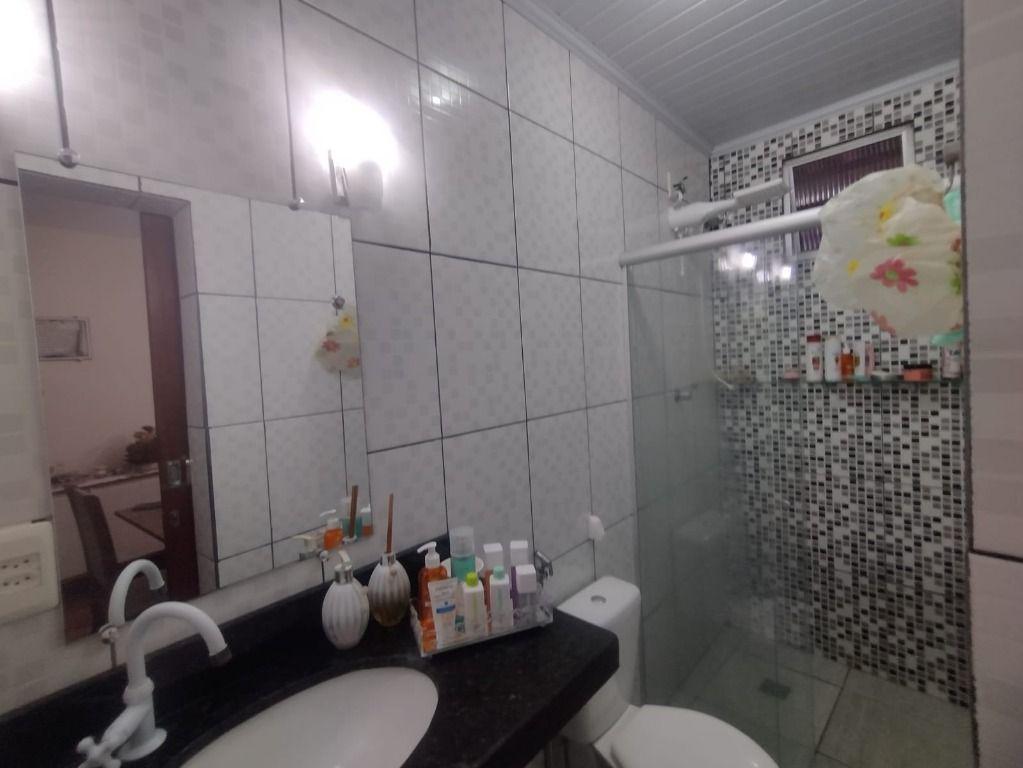 Casa, Adelmolândia, 2 Quartos, 1 Vaga, 1 Suíte