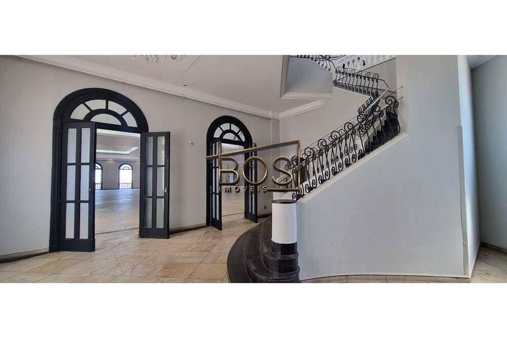 Casa, Estoril, 2 Quartos, 32 Vagas