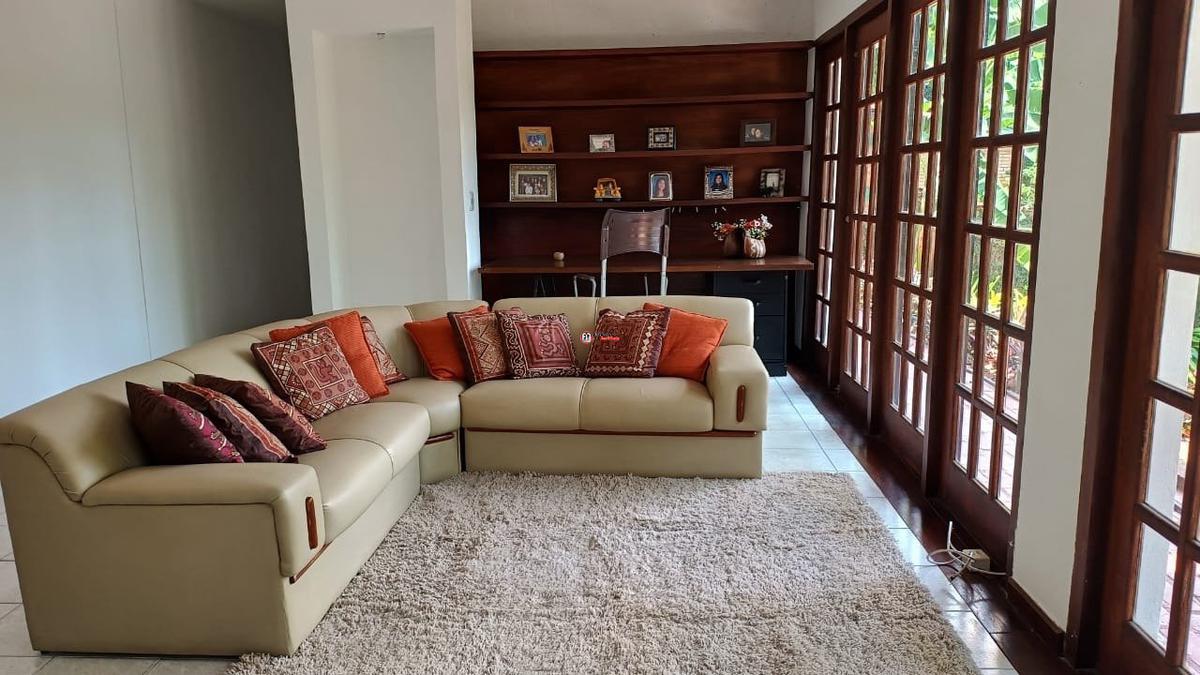 Casa, Pampulha, 5 Quartos, 4 Vagas, 2 Suítes