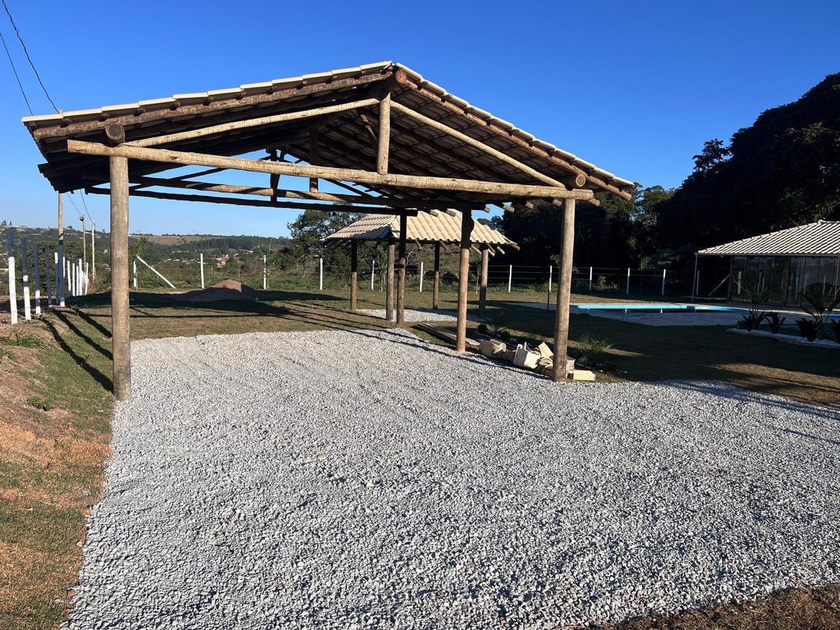 Fazenda, Centro, 3 Quartos, 10 Vagas, 2 Suítes