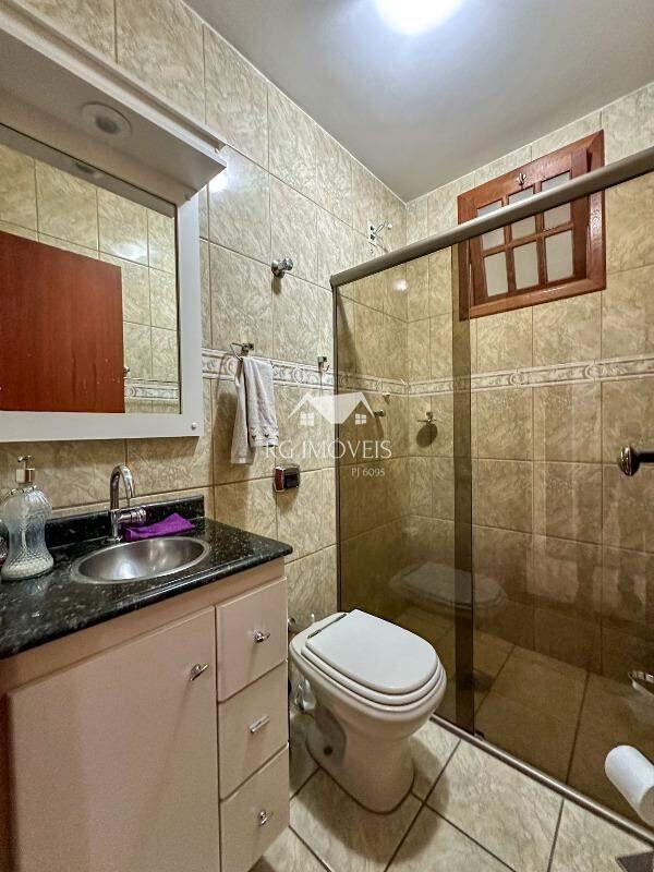 Casa, Conjunto Ademar Maldonado, 5 Quartos, 4 Vagas, 2 Suítes