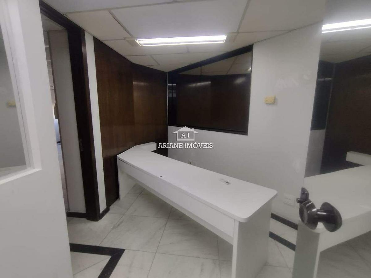 Prédio, Barro Preto, 0 Quarto, 4 Vagas