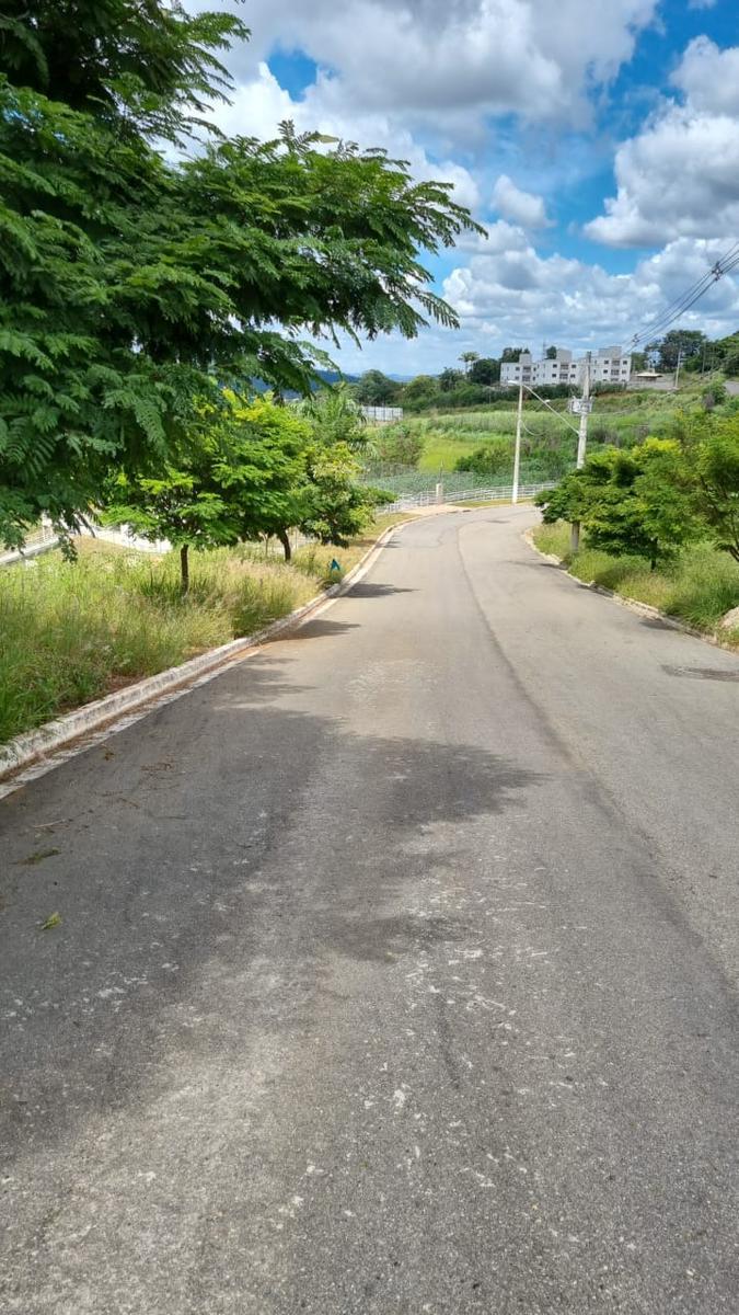 Lote, Centro, 0 Quarto, 0 Vaga