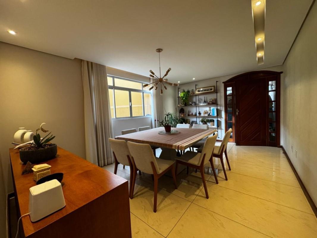 Casa, Paquetá, 3 Quartos, 2 Vagas, 1 Suíte