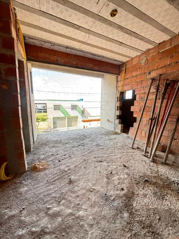Casa, Planalto, 3 Quartos, 2 Vagas, 1 Suíte