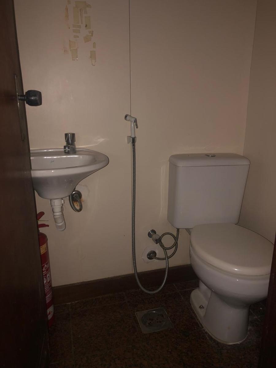 Loja, Funcionários