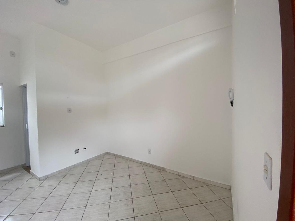 Sala, Padre Eustáquio, 0 Quarto, 0 Vaga