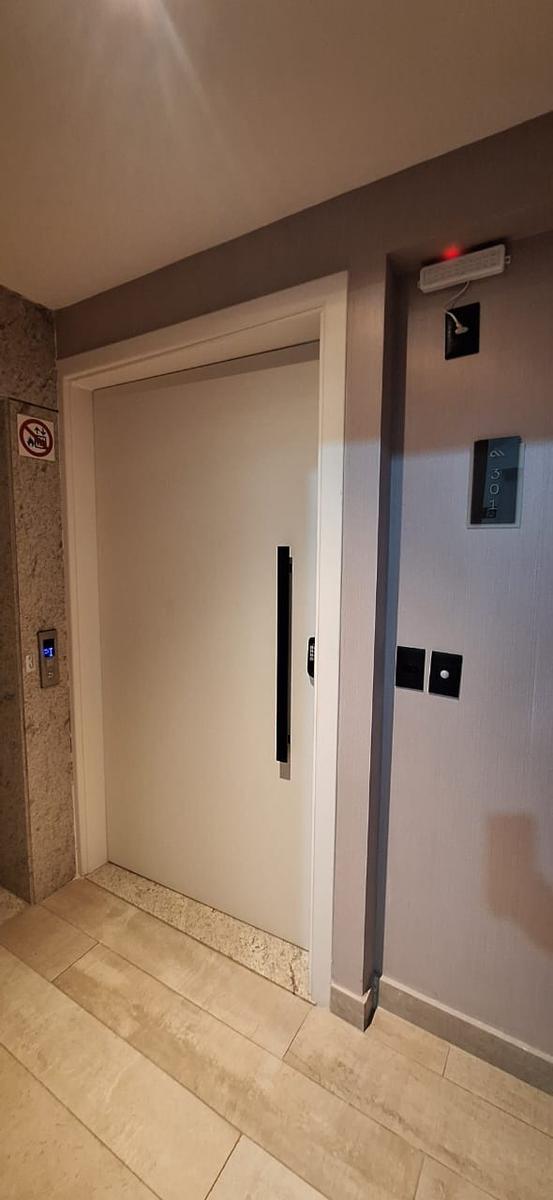 Apartamento, Lourdes, 1 Quarto, 2 Vagas, 1 Suíte