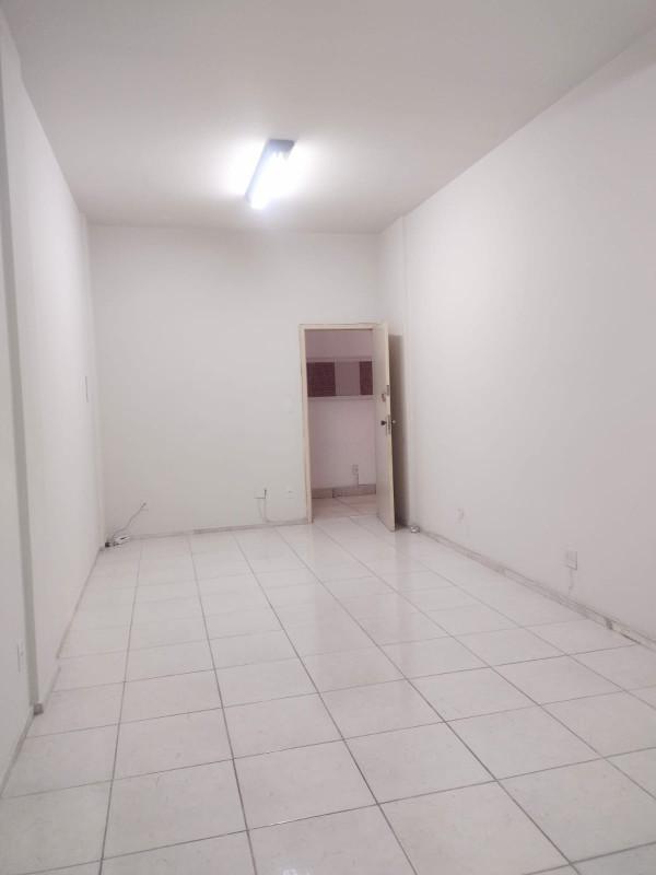 Sala, Barro Preto, 0 Quarto, 0 Vaga