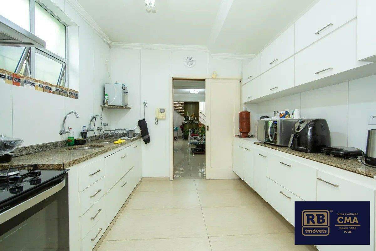 Casa, Prado, 5 Quartos, 6 Vagas, 2 Suítes