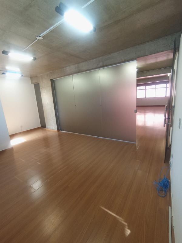 Sala, Centro, 0 Quarto, 0 Vaga