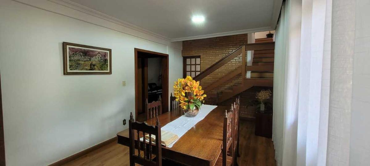 Casa, Vera Cruz, 4 Quartos, 2 Vagas, 1 Suíte