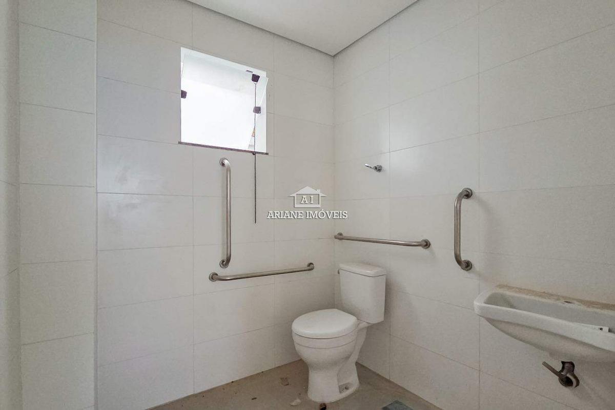 Casa Comercial, Prado, 0 Quarto, 0 Vaga