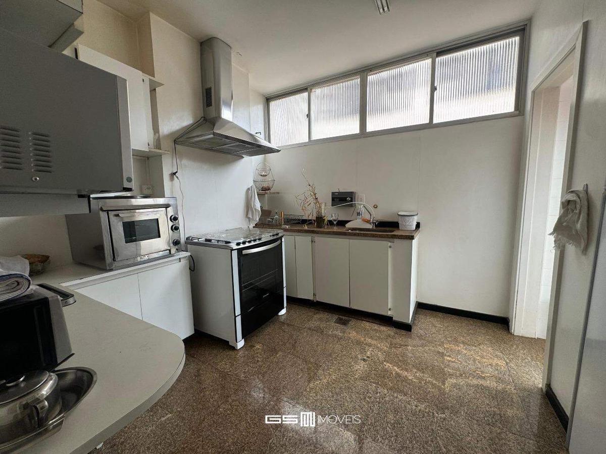 Apartamento, Sion, 3 Quartos, 4 Vagas, 1 Suíte