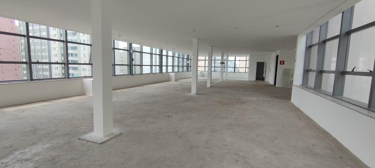 Andar, Centro, 0 Quarto, 2 Vagas