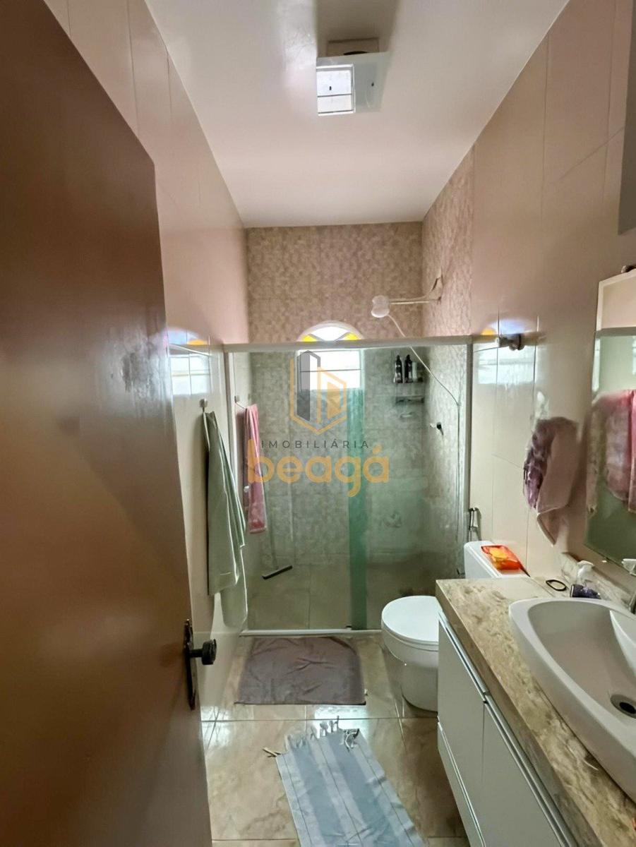 Casa, São Benedito, 4 Quartos, 2 Vagas, 1 Suíte