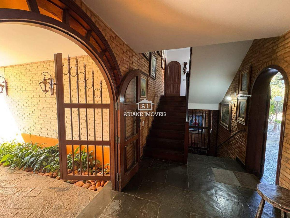 Casa, Bandeirantes (pampulha), 4 Quartos, 10 Vagas, 3 Suítes