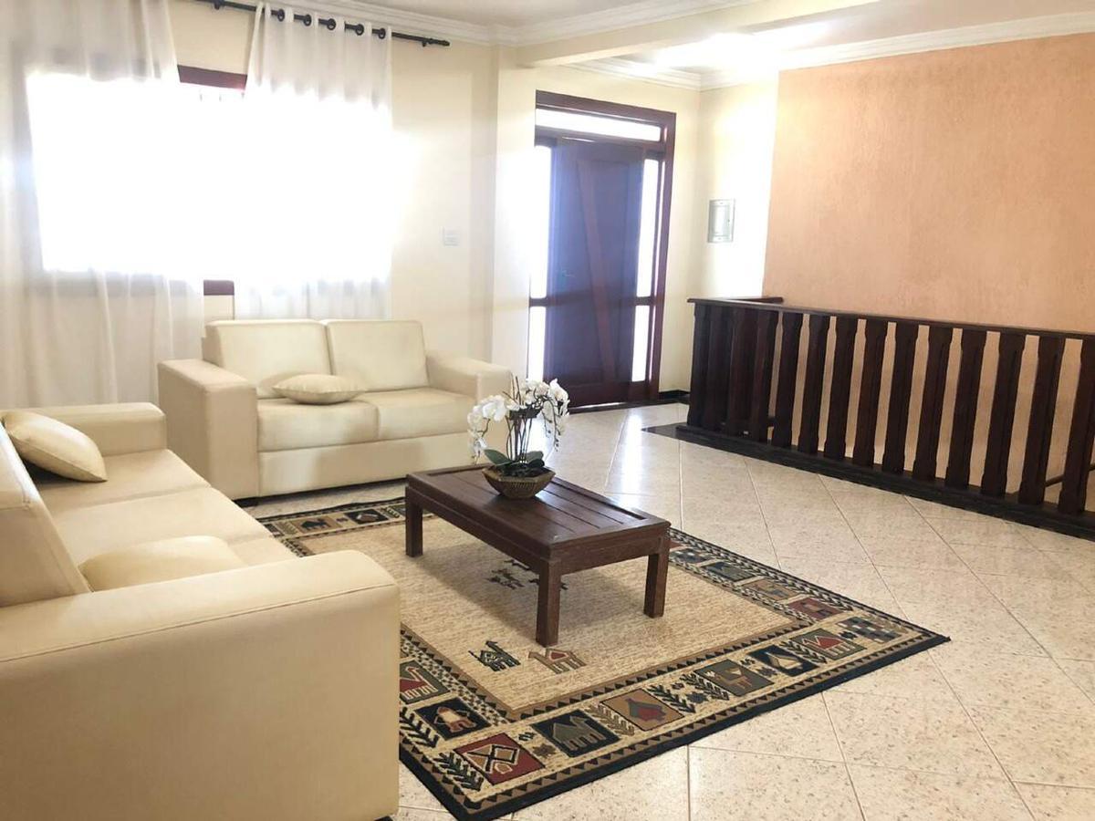Casa, Palmeiras, 4 Quartos, 5 Vagas, 3 Suítes