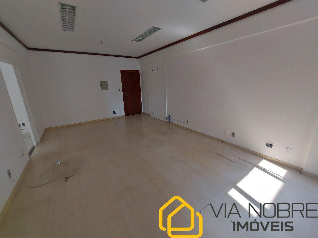 Sala, Lourdes