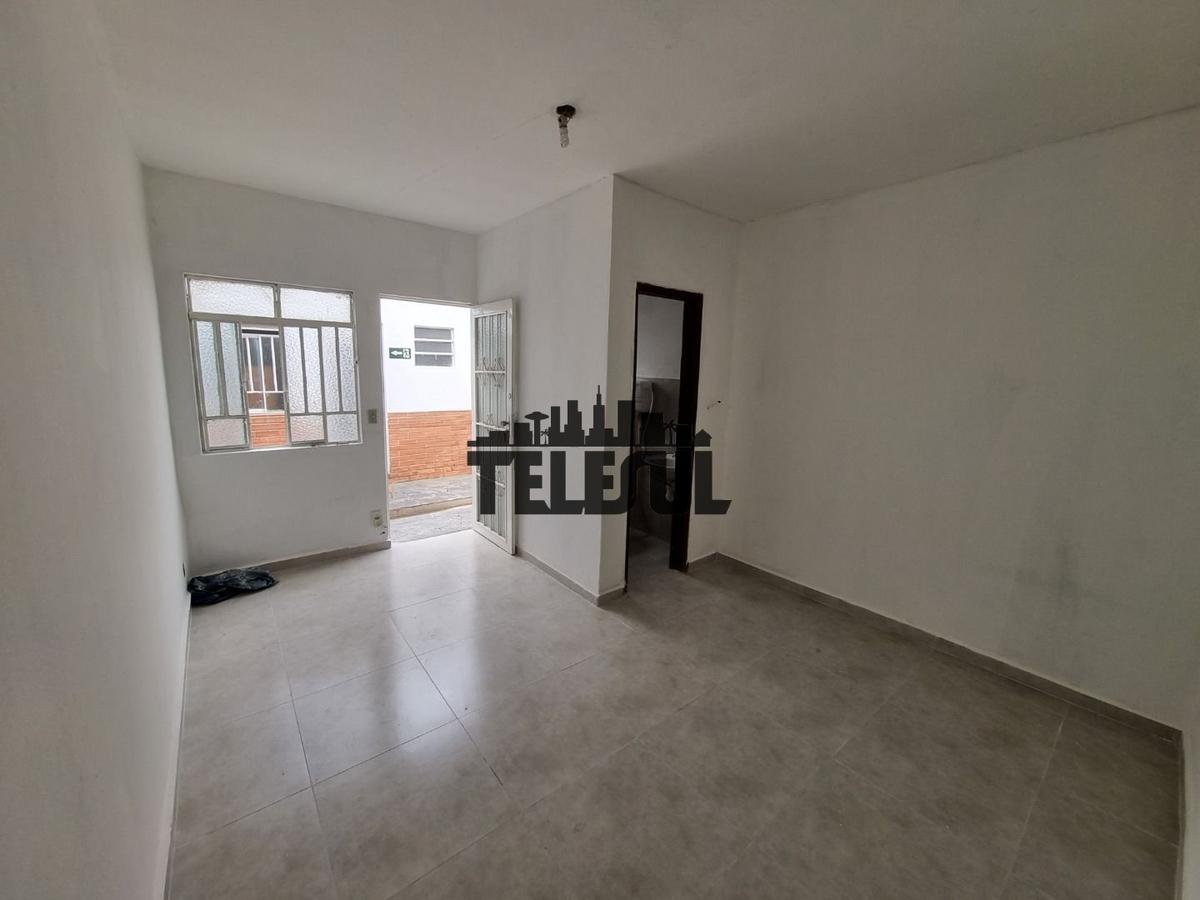 Apartamento, Vila Pinto, 1 Quarto, 0 Vaga