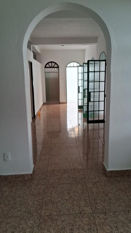 Casa, Cachoeirinha, 4 Quartos, 2 Vagas