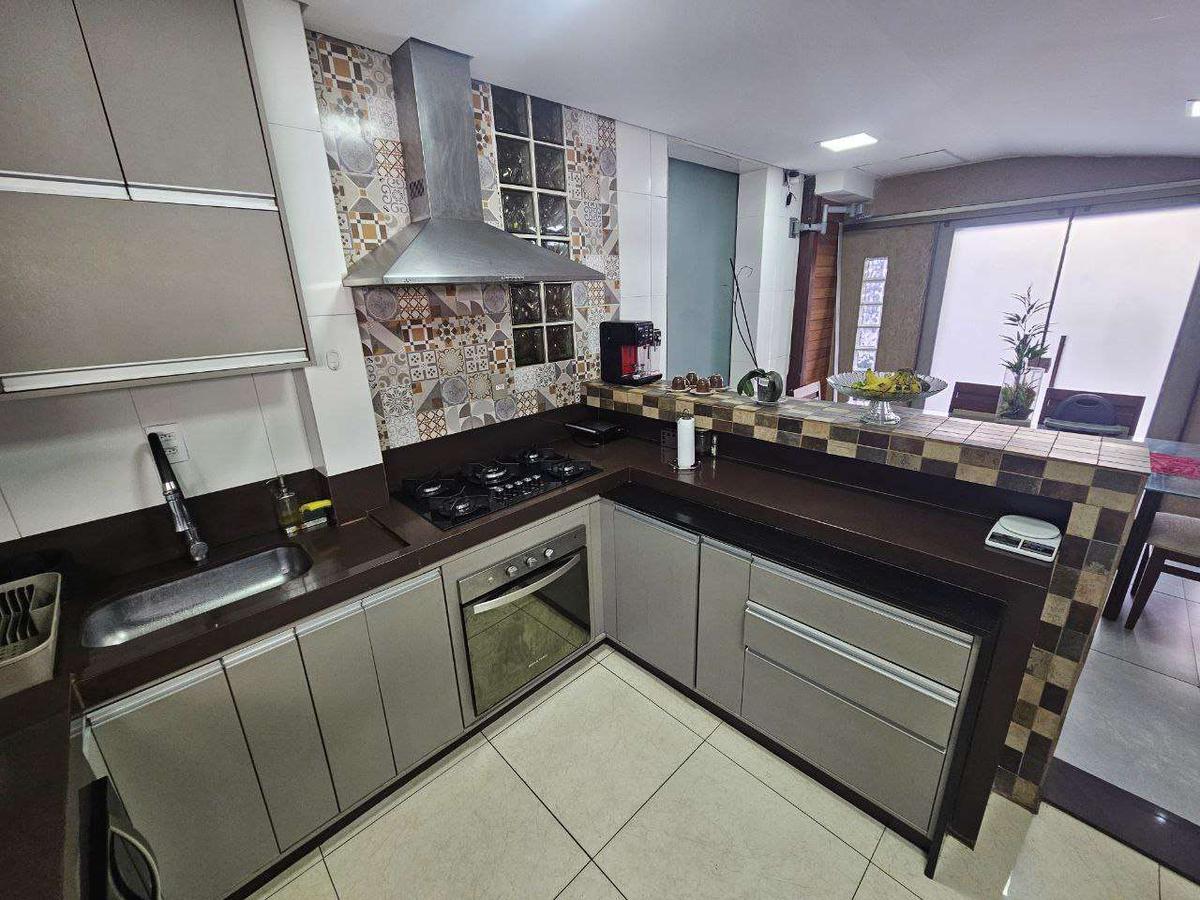 Apartamento, Buritis, 2 Quartos, 2 Vagas, 1 Suíte