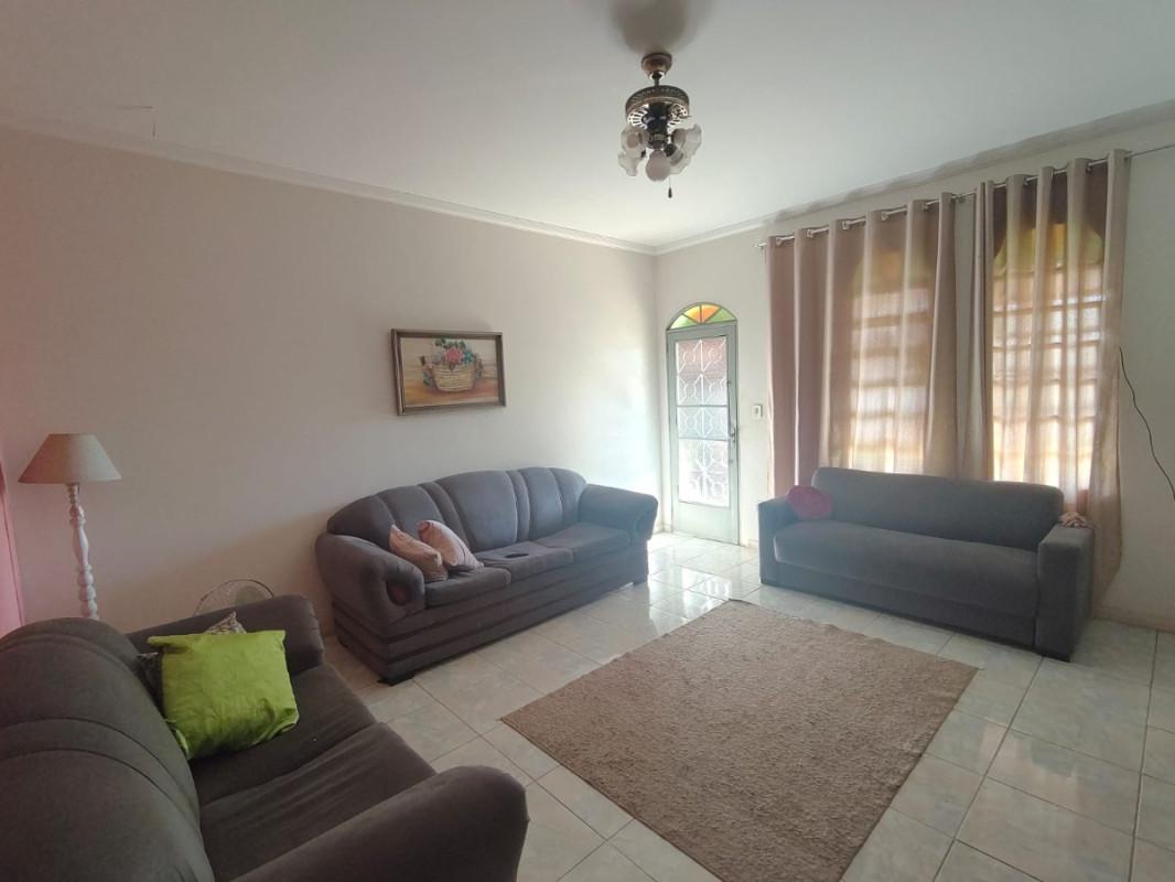Casa, Céu Azul, 5 Quartos, 3 Vagas, 2 Suítes
