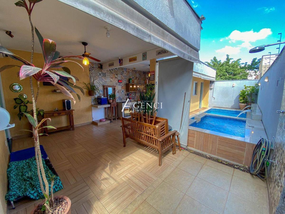 Casa, Paquetá, 4 Quartos, 0 Vaga, 0 Suíte