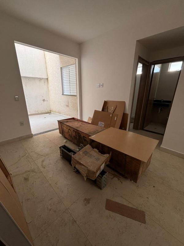 Apartamento, Santa Branca, 2 Quartos, 1 Vaga, 1 Suíte