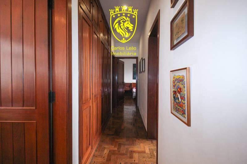 Casa, Serra, 4 Quartos, 5 Vagas, 1 Suíte