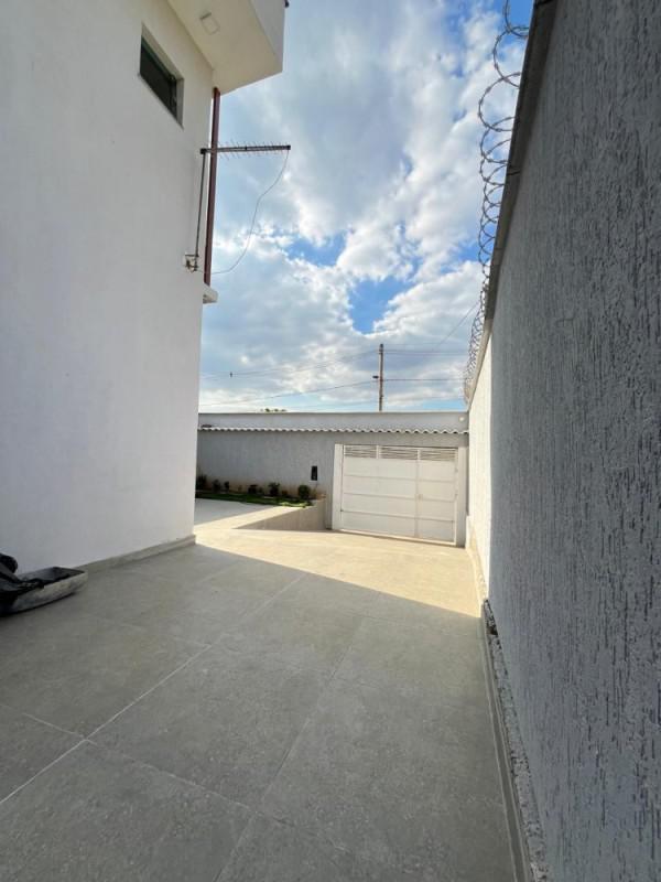 Casa, Vila Satélite, 3 Quartos, 4 Vagas, 1 Suíte