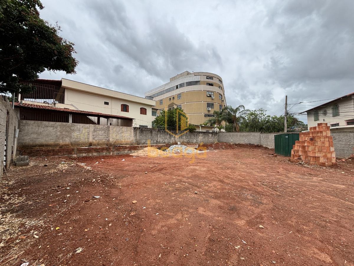 Lote, Serrano, 0 Quarto, 0 Vaga