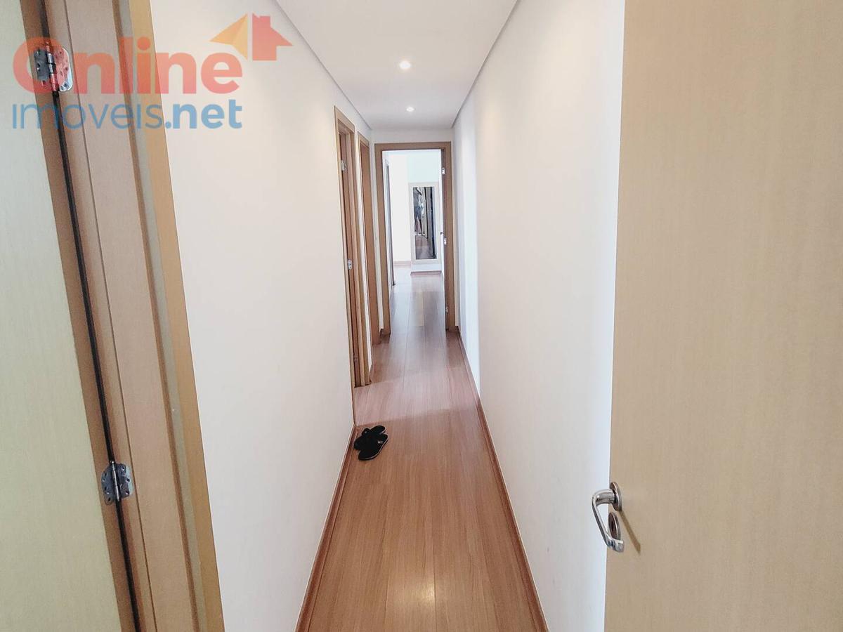 Apartamento, Fernão Dias, 3 Quartos, 0 Vaga, 1 Suíte